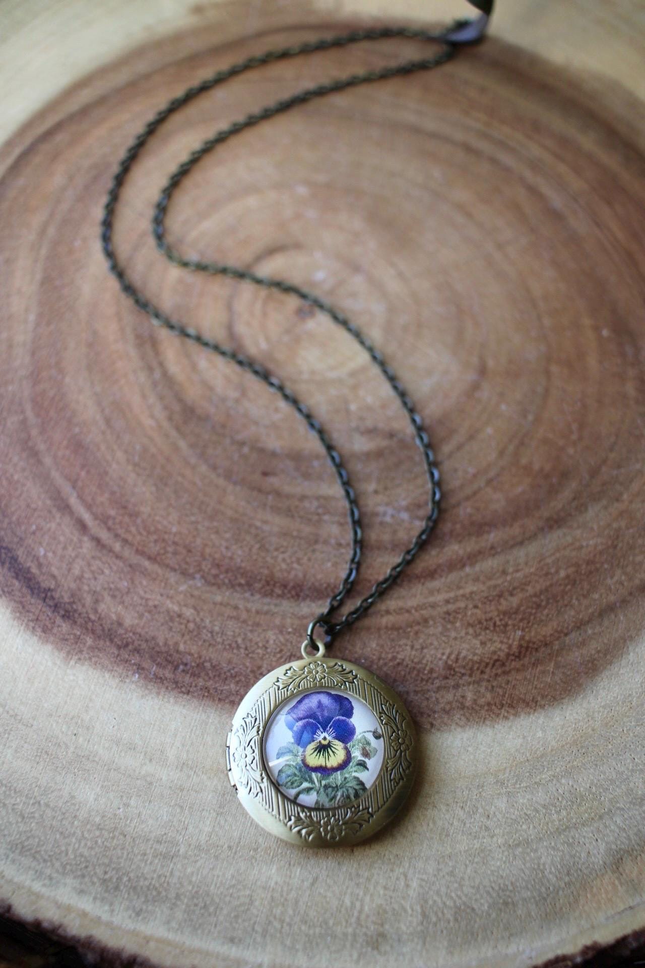 Pansy Locket Photo Necklace