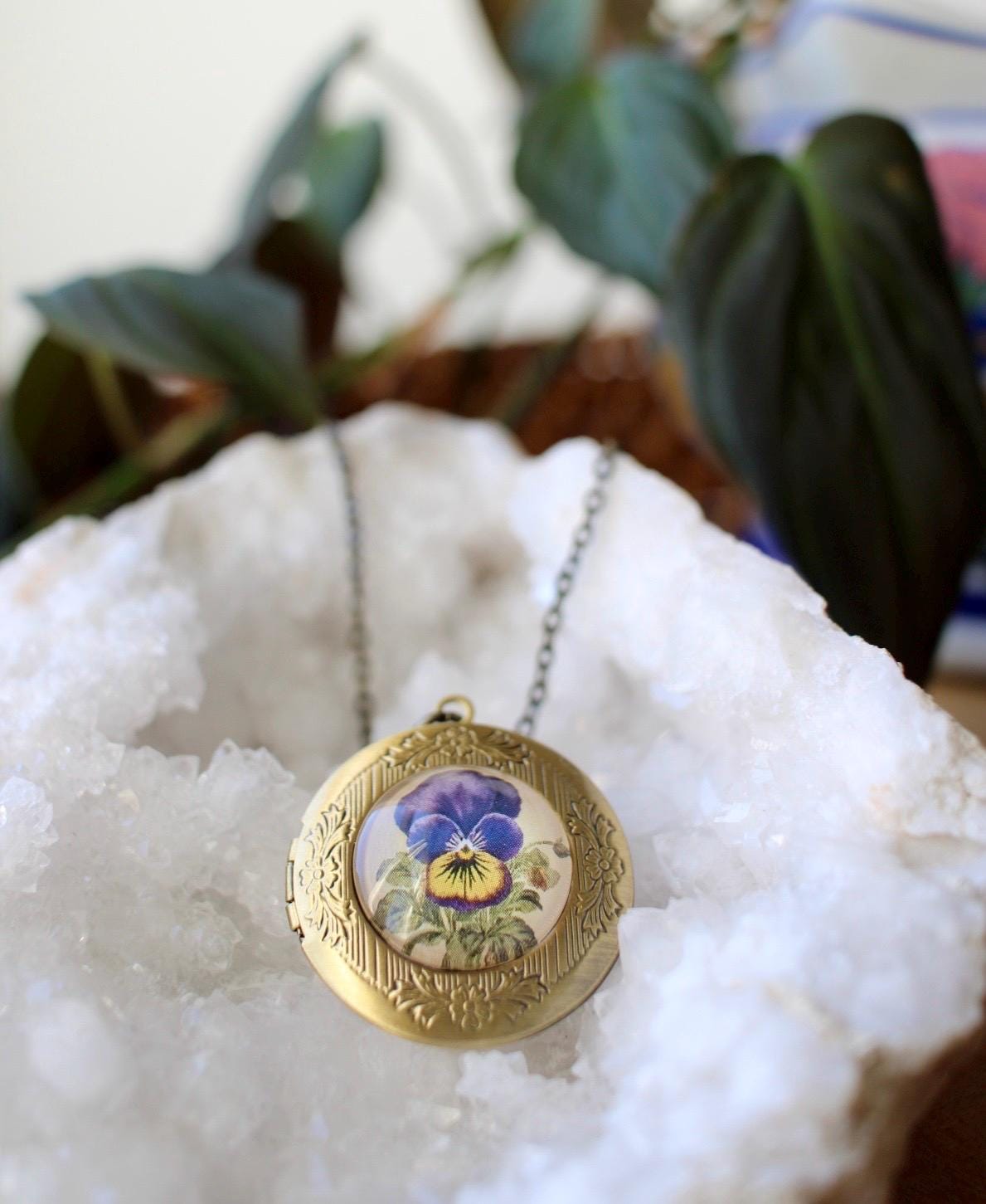 Pansy Locket Photo Necklace