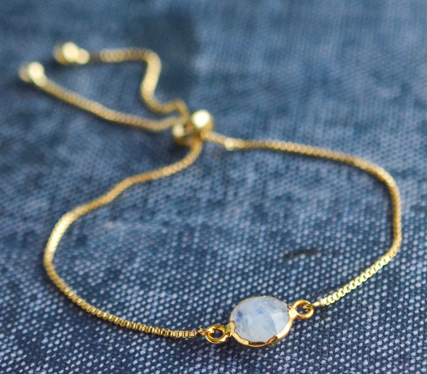 Dainty Gold Moonstone Bracelet