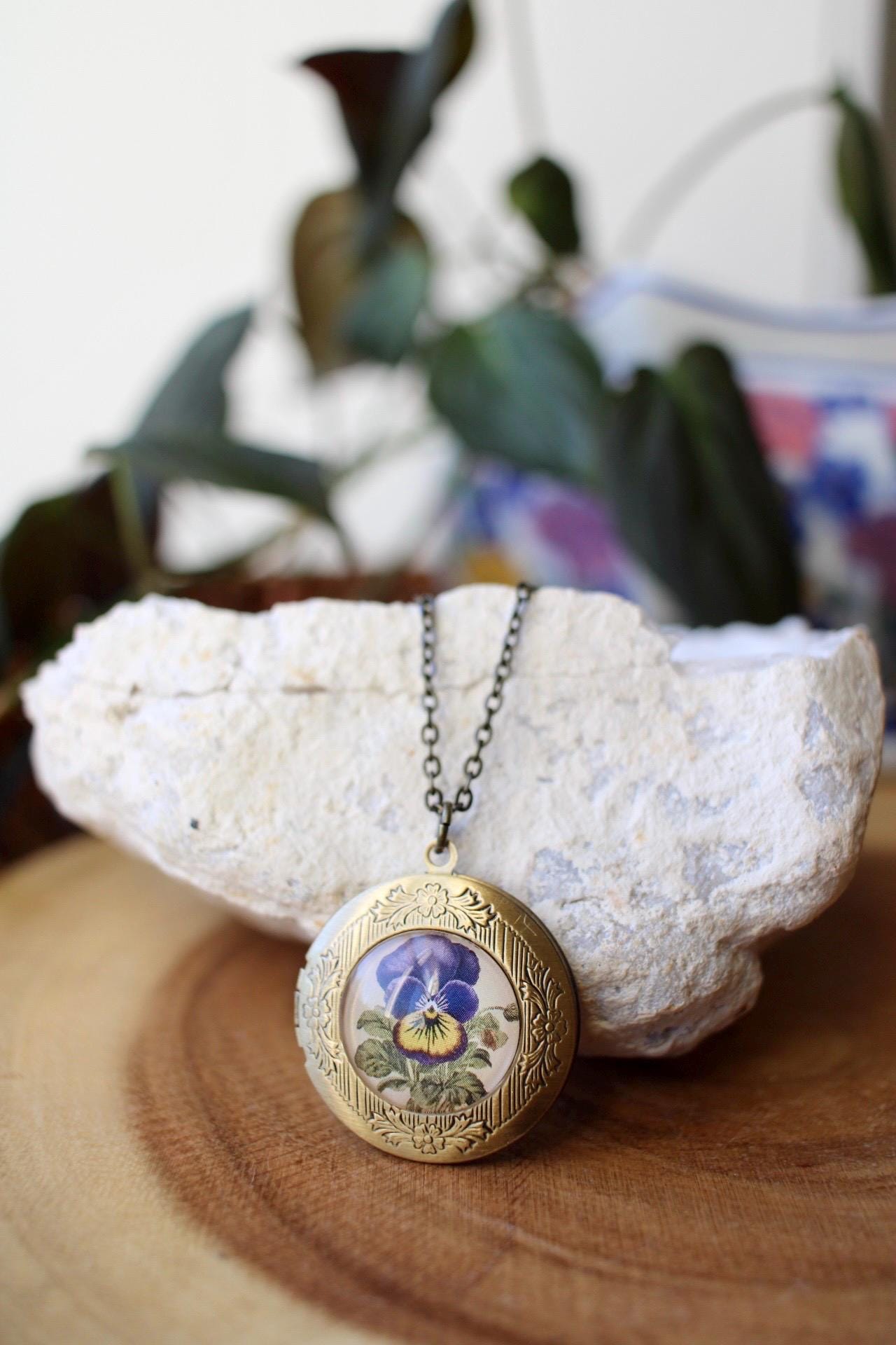 Pansy Locket Photo Necklace