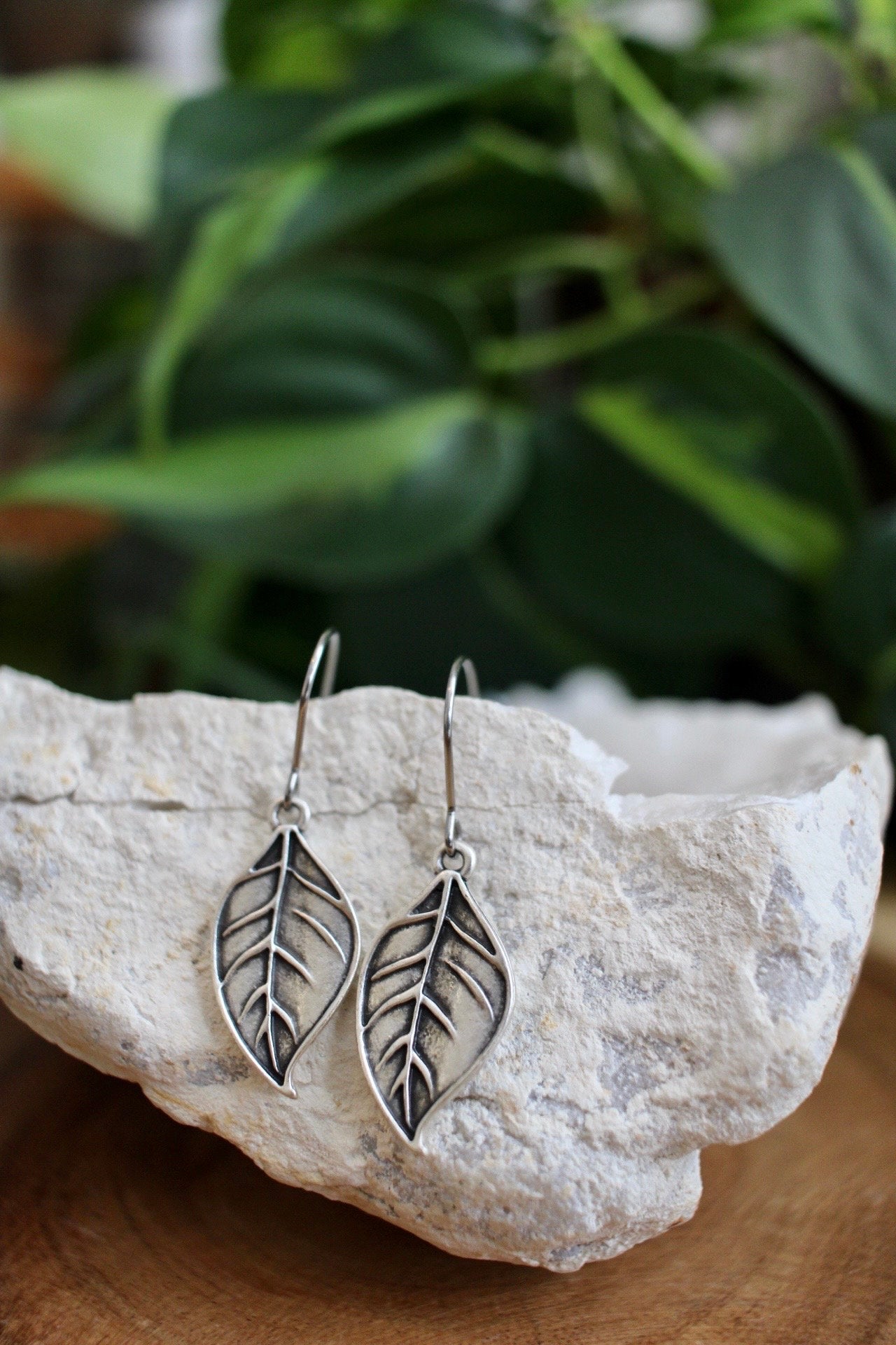 Silver Leaf Dangle Earrings