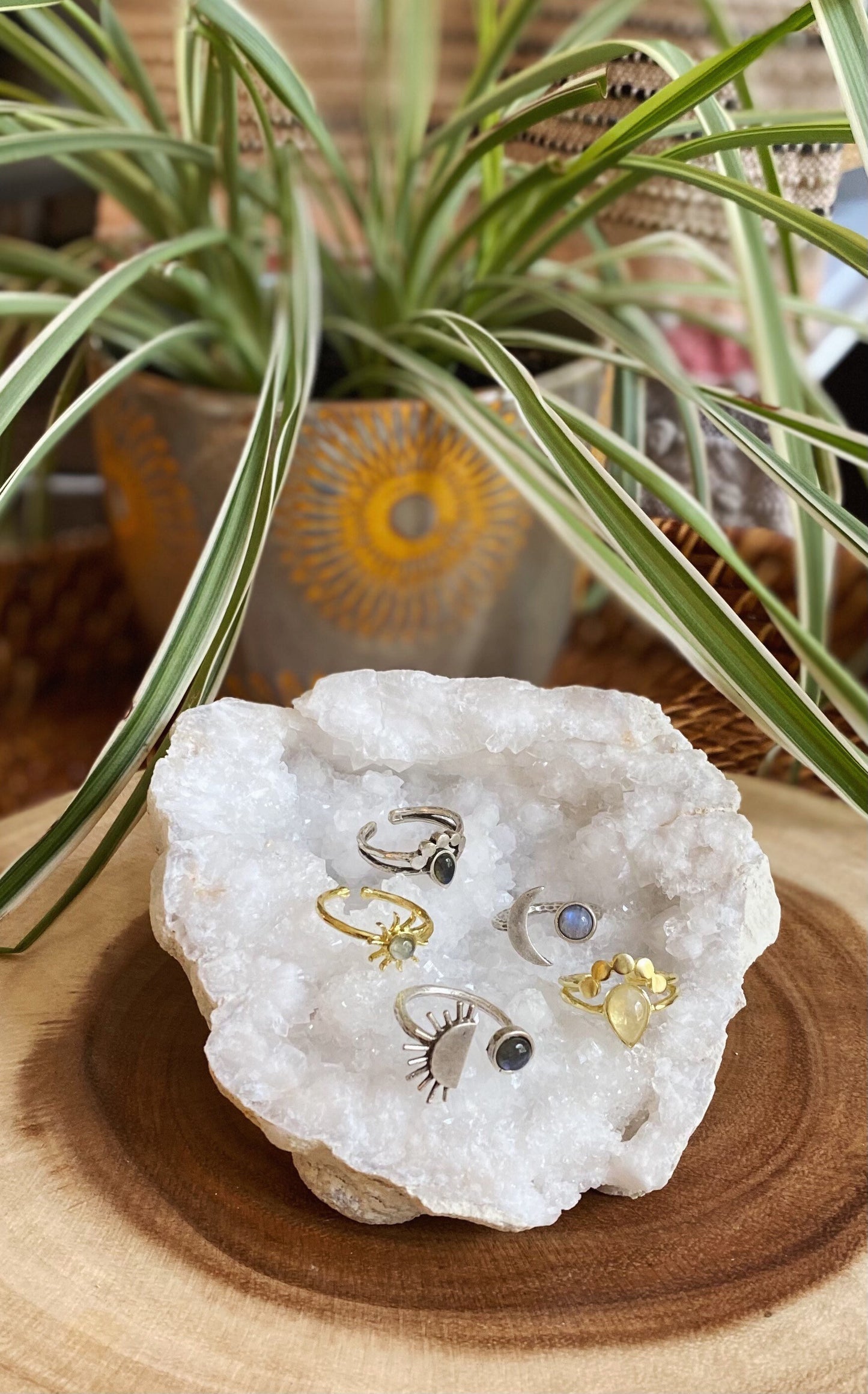 Dainty Sun Labradorite Ring
