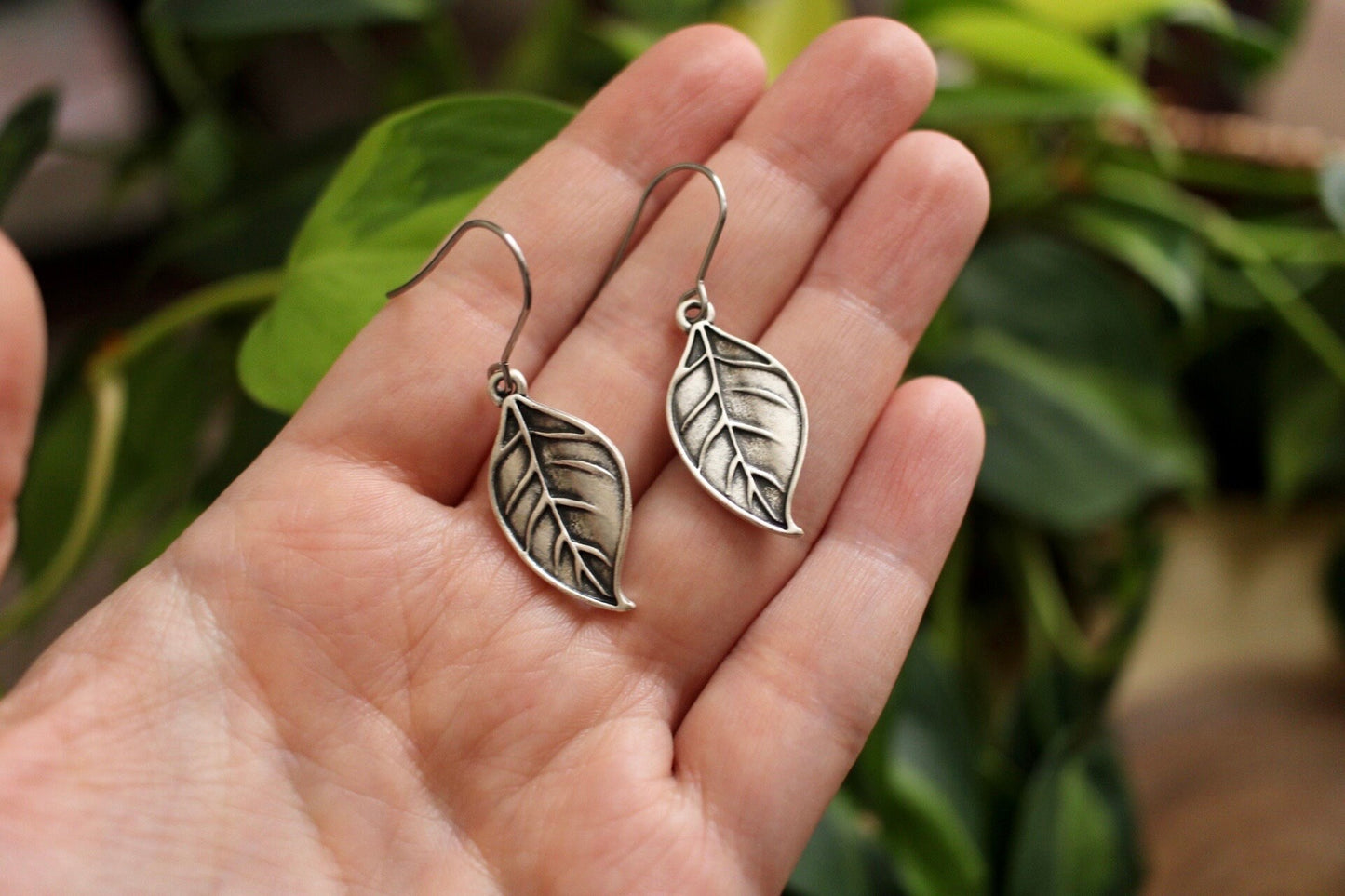 Silver Leaf Dangle Earrings