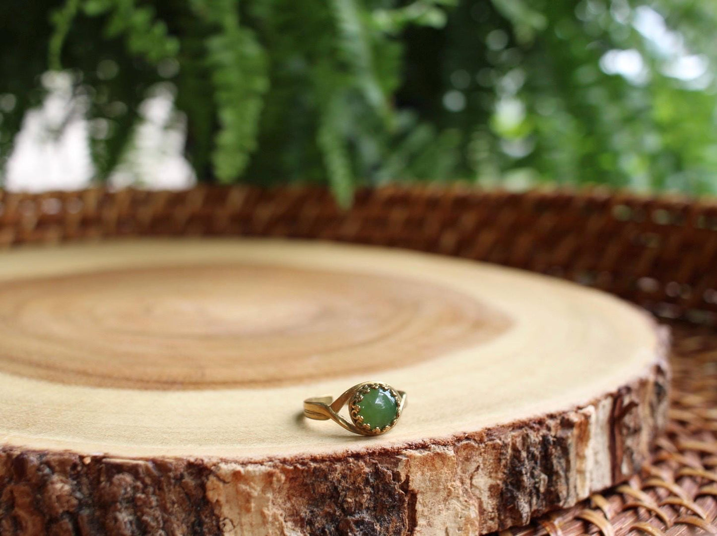 Jade Quartz Adjustable Ring