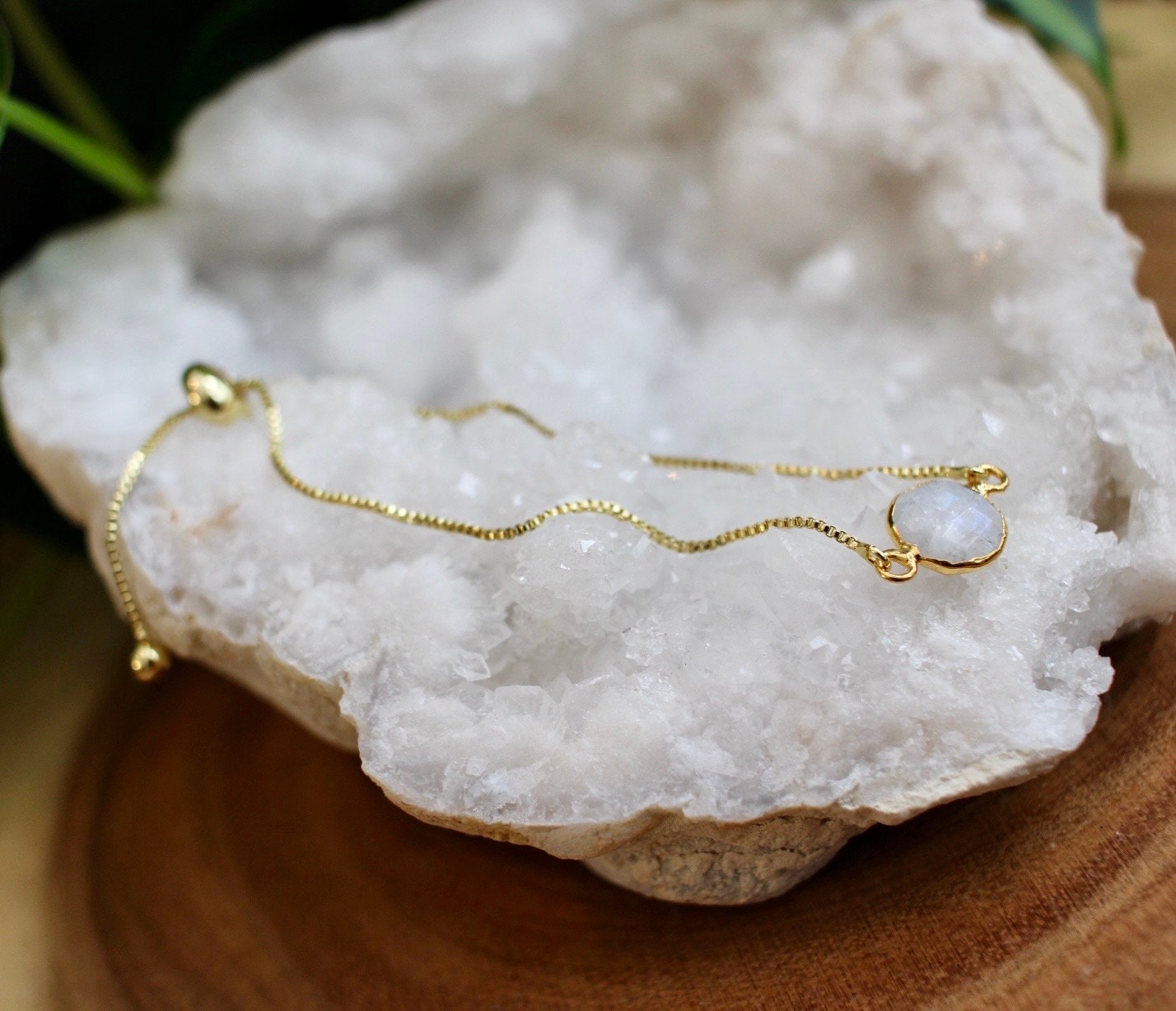 Dainty Gold Moonstone Bracelet