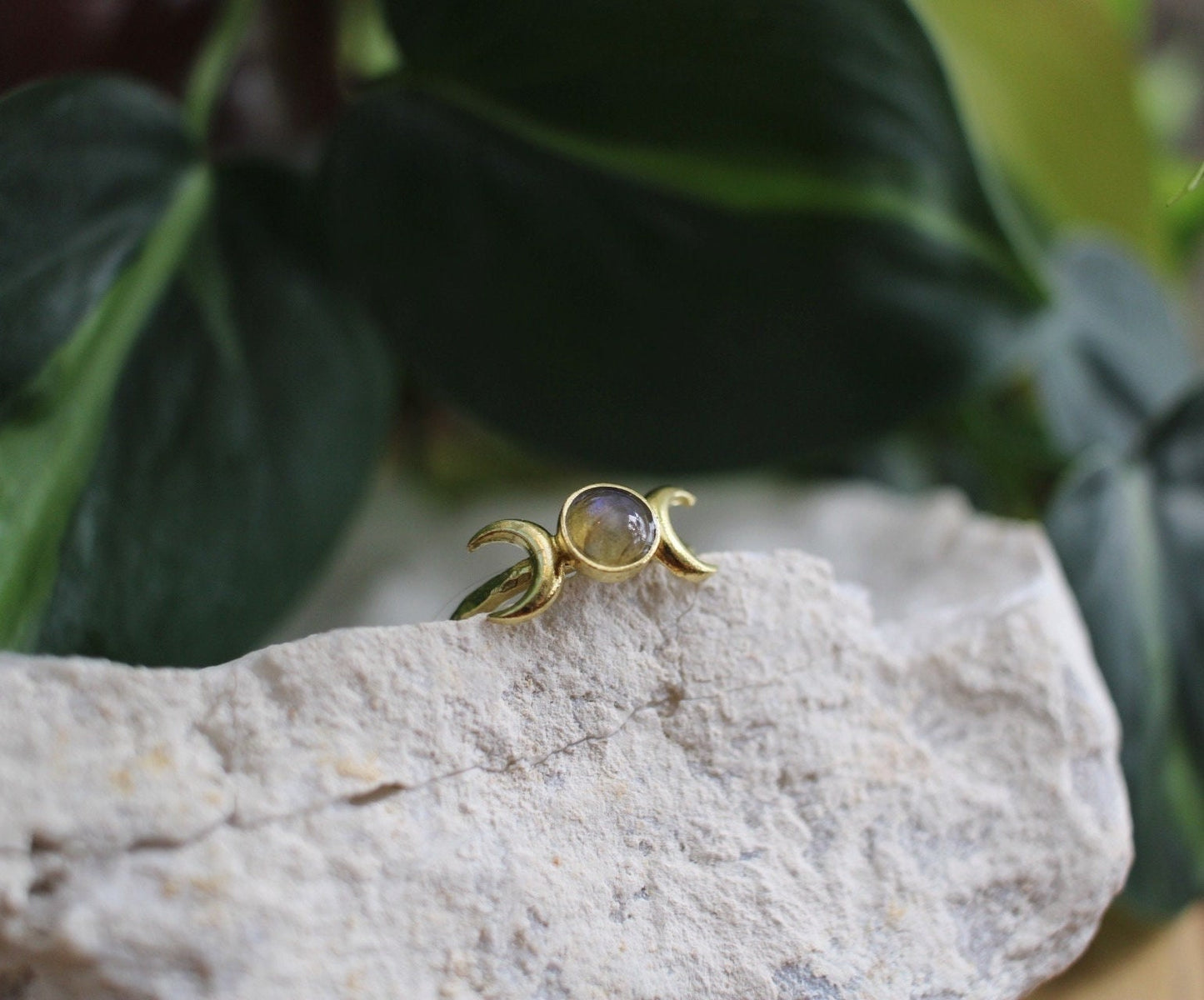 Labradorite Triple Moon Ring